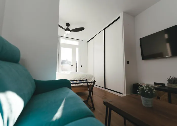 Macarena Suites - Centro Historico Con Parking Gratis * Caces