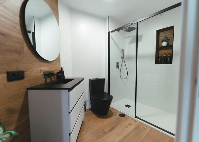 Daire Macarena Suites - Centro Historico Con Parking Gratis