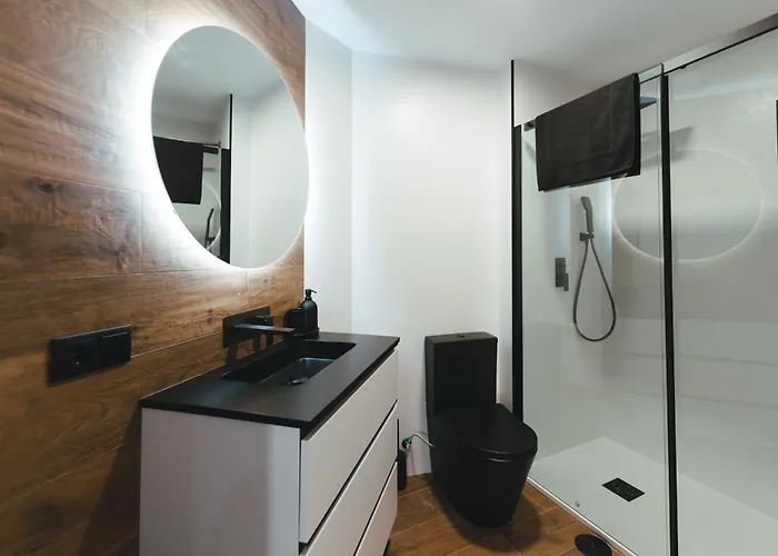 Macarena Suites - Centro Historico Con Parking Gratis * Caces