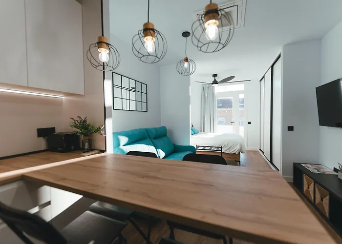 Macarena Suites - Centro Historico Con Parking Gratis Caces